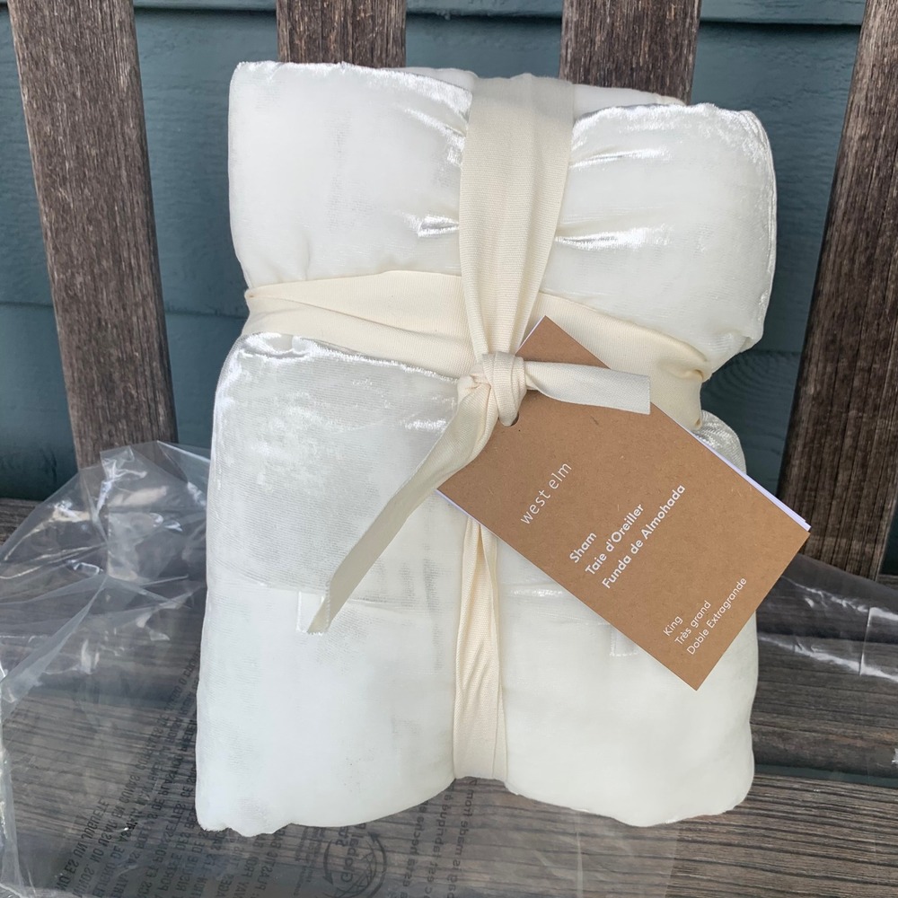 West Elm Lush Velvet Tack Stitch King Sham White 36x20 NEW Pillow Case 1 Sham